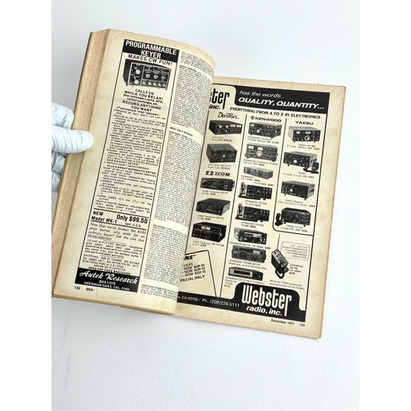 Vintage QST Amateur Radio Magazines Lot of 10 1977 EV2355 - Picture 7 of 13